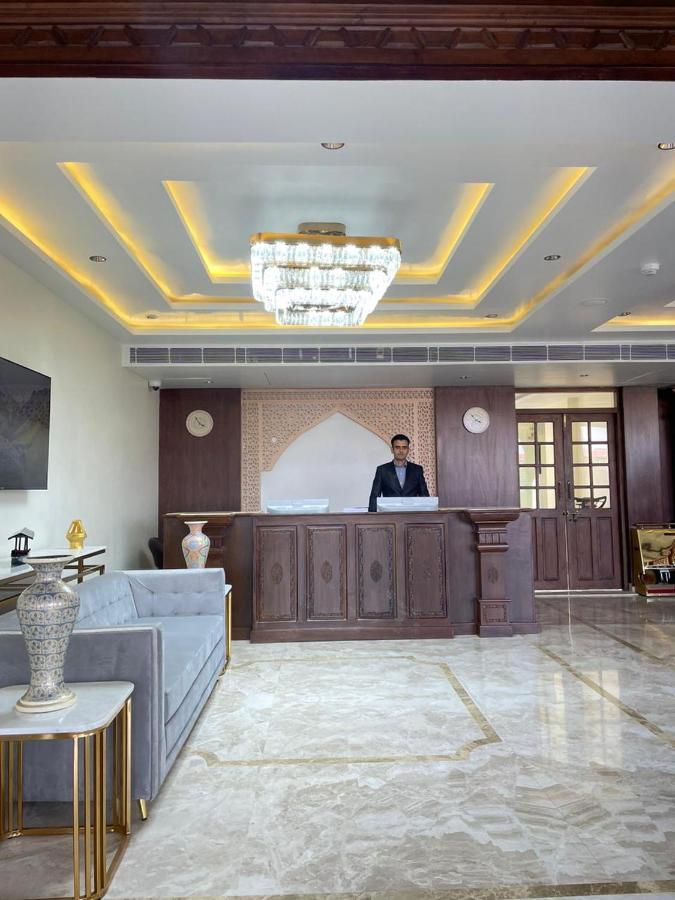 Arco Hotels And Resorts Srinagar Exterior photo
